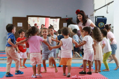 Çiftlikköy'de çocuk gelişim atölyesi başladı