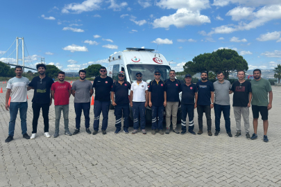 Yalova'da ambulans sürücülerine "Sürüş güvenliği eğitimi verildi"