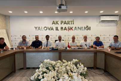 AK Parti Yalova İl Teşkilatı Haftalık Olağan İl Yönetim Kurulu Toplantısını yaptı