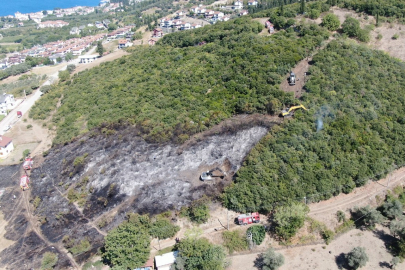 Yalova İtfaiyesi Karamürsel’deki yangına müdahale etti