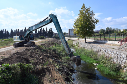 Yalova Belediyesi ve DSİ’den Balaban Deresi’nde temizlik çalışması