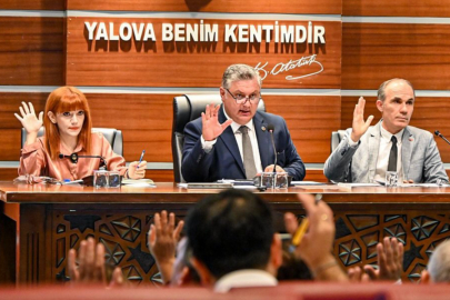 Yalova’da meclis ücretsiz ulaşım için Gürel’e yetki verdi