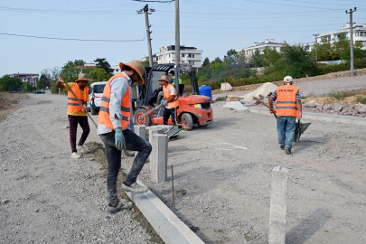 Yalova Belediyesi’nden Dere Mahallesi’ne yeni parke yol