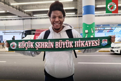 Wes Clark Türkiye’ye geldi