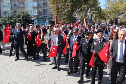 Yalova’da Gaziler Günü yoğun bir programla kutlandı!  Vali Kaya: “Sizler vatanı canından aziz bilen ruhun yaşayan sembollerisiniz”