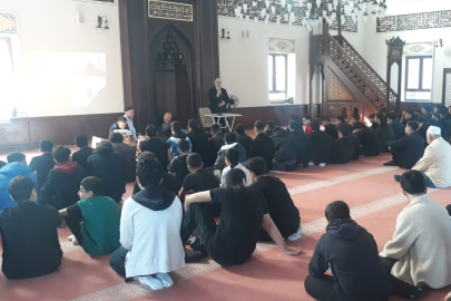 Camiler ve Din Görevlileri Haftası Sabri Ekşinozlugil İmam Hatip Lisesi’nde kutlandı