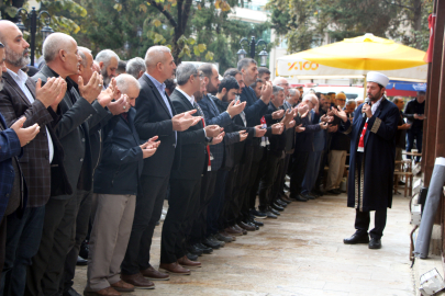 Yalova’da Hamas lideri Sinvar için gıyabi cenaze namazı kılındı