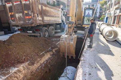 Yalova’da çalışmalar Mimar Sinan Caddesi’ne kadar ilerlendi