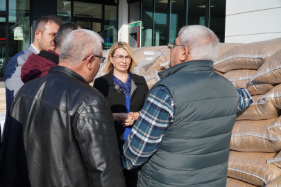 Altınova Belediyesi’nden çiftçiye dost eli