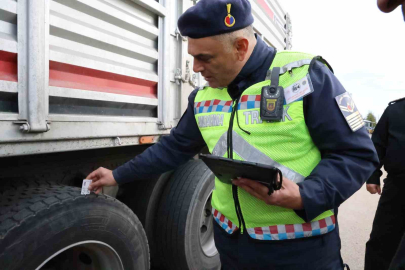 Yalova Valiliği’nden kış lastiği uyarısı