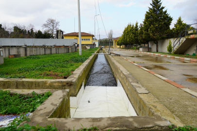 Atık sular biyolojik atık su arıtma tesisine gidiyor