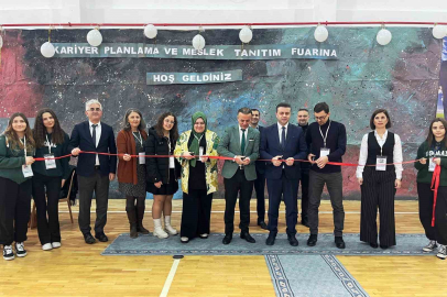 Yalova’da lise öğrencileri meslekleri tanıdı