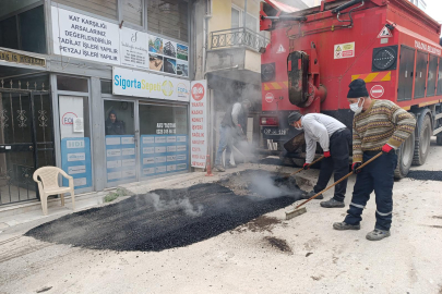 Çınarcık’ta asfaltlama çalışmaları devam ediyor