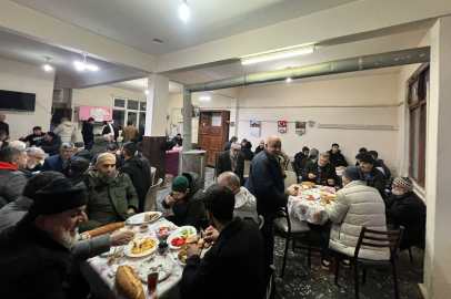 Teşvikiye Yukarı Mahalle Camii'nde sabah namazı buluşması düzenlendi