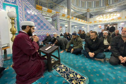 Kelebekçayırı Camii'nde sabah namazı buluşması yapıldı