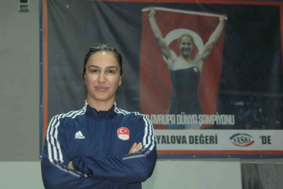 Şampiyon Çavuşoğlu'nun adı Yalova'da spor salonuna verilecek