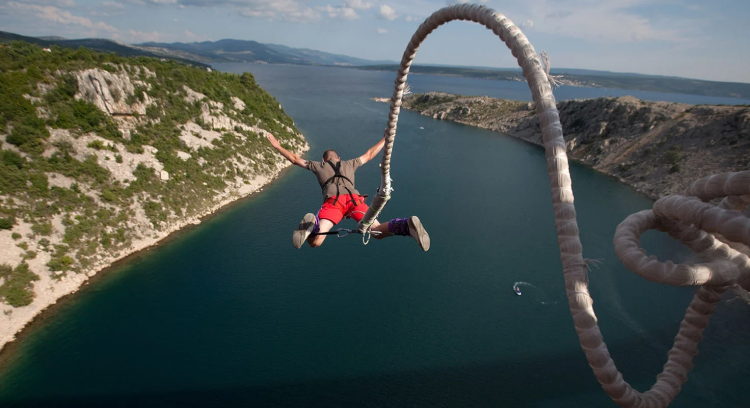 Bungee Jumping