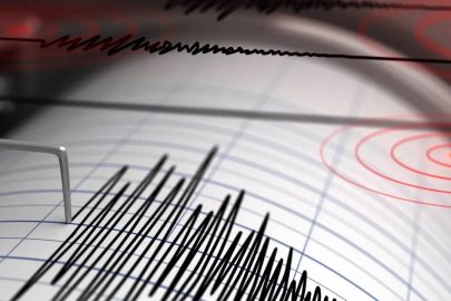 Marmara beşik gibi sallanıyor! Gece art arda 3 deprem