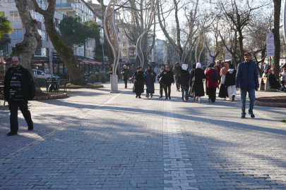 Yalovalılar güneşli günün tadını çıkardı