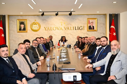 Anahtar Parti’den Yalova Valisi Hülya Kaya’ya ziyaret