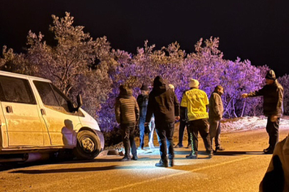 Armutlu'da yolda kayan araç kontrolden çıktı