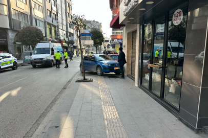 Fatih Caddesi’nde maddi hasarlı kaza